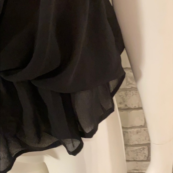 Vici Dolls V Neck - Picture 2 of 4